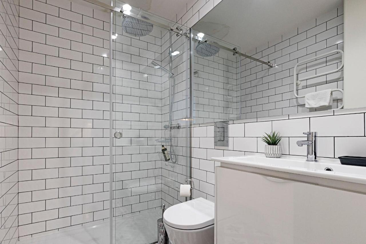 Santos Pousada 1071 By Lovelystay Porto Exterior photo