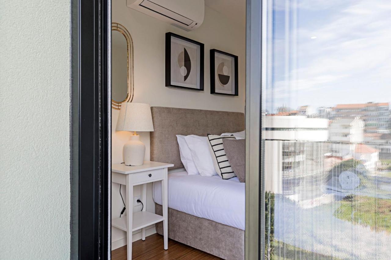 Santos Pousada 1071 By Lovelystay Porto Exterior photo
