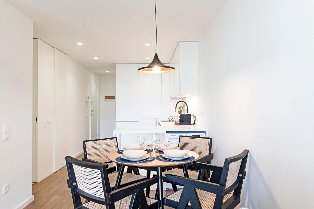 Santos Pousada 1071 By Lovelystay Porto Exterior photo