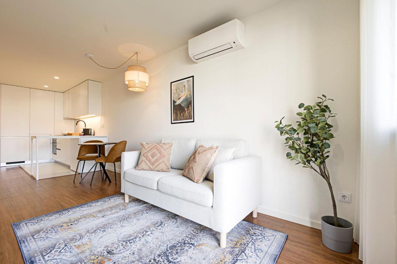 Santos Pousada 1071 By Lovelystay Porto Exterior photo